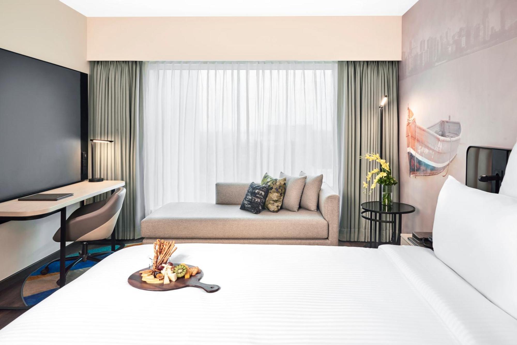 Novotel Mumbai International Airport Exterior foto A room at the hotel